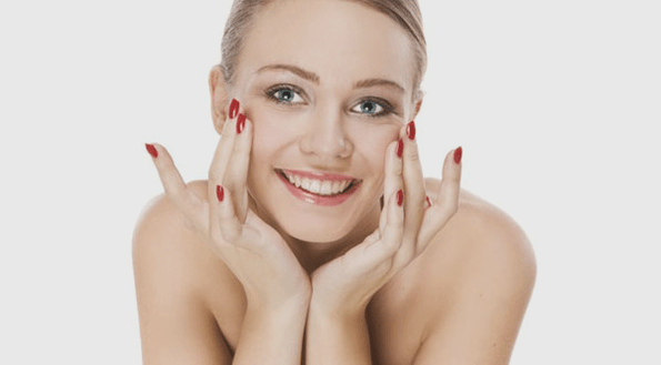 masaje para prevenir la aparición de arrugas alrededor de los ojos